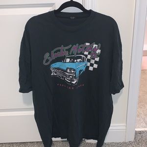 BRANDY MELVILLE Oversize Graphic T Shirt